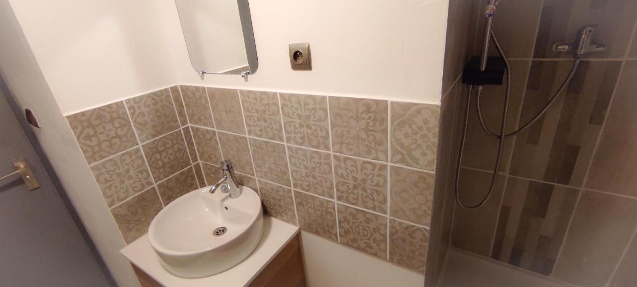 26m2 Centre Rénové Avec Parking Privé Appartement *